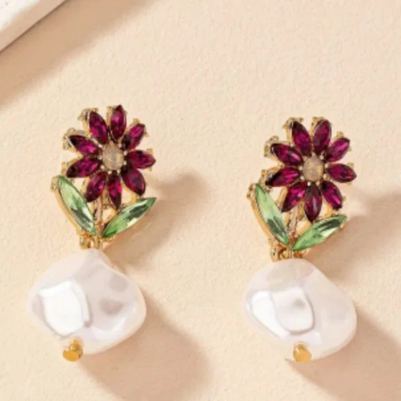 New Floral Gemstone and Faux Pearl Drop Earrings - Picture 1 of 6